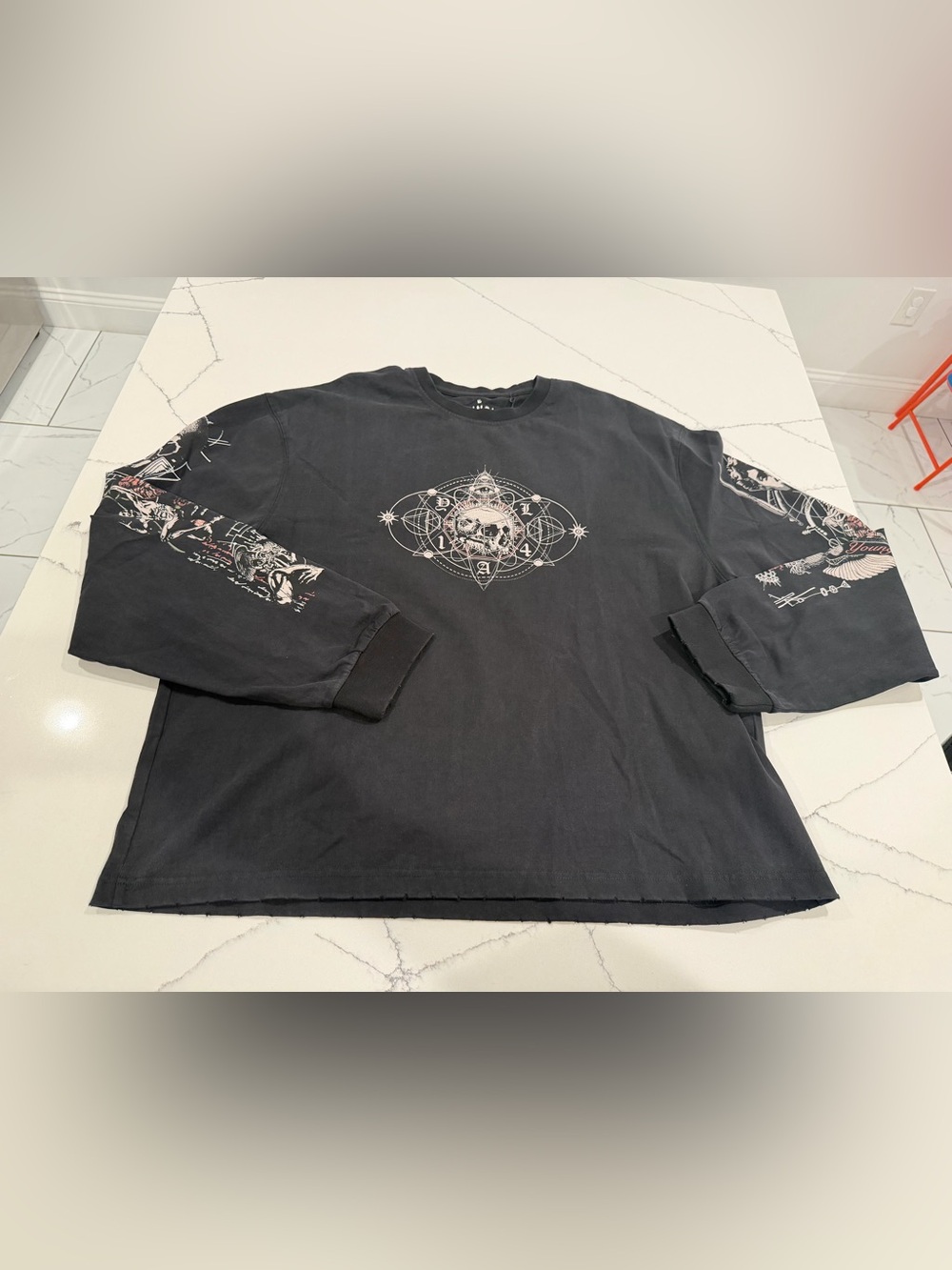 YoungLA Black Long-Sleeve Graphic Tee with Skull Medallion